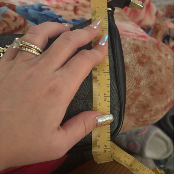 Black monogram bag with gold hardware - Picture 8 of 9